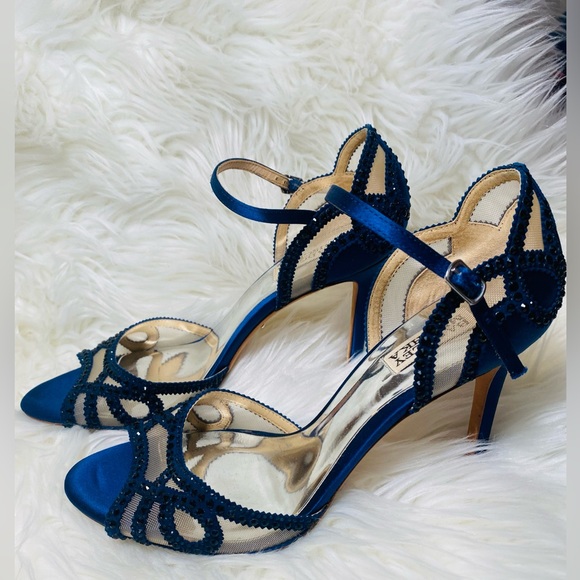Badgley Mischka Navy Mesh Heels - Picture 1 of 3